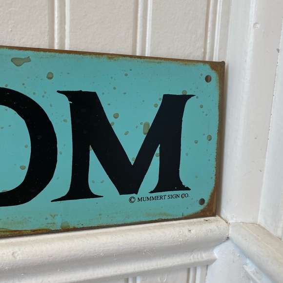 DISCONTINUED Vintage Anthropologie Mummert Sign Co. Aqua Metal “Washroom” Sign - Picture 3 of 7